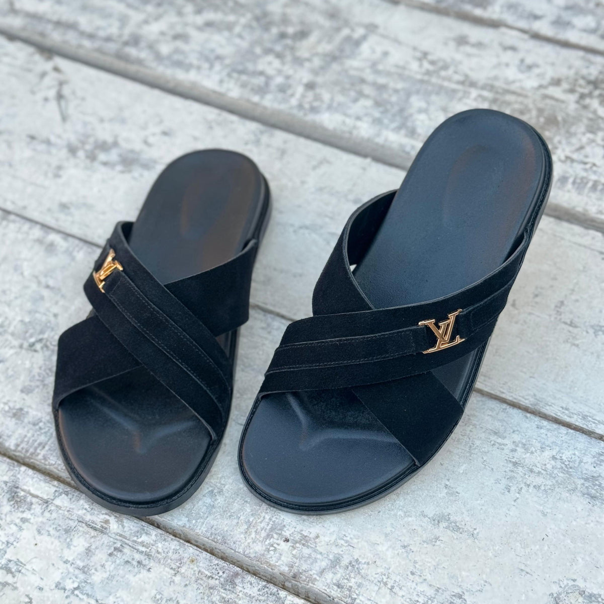 THE DAMEKA SUADE BLACK - 2474