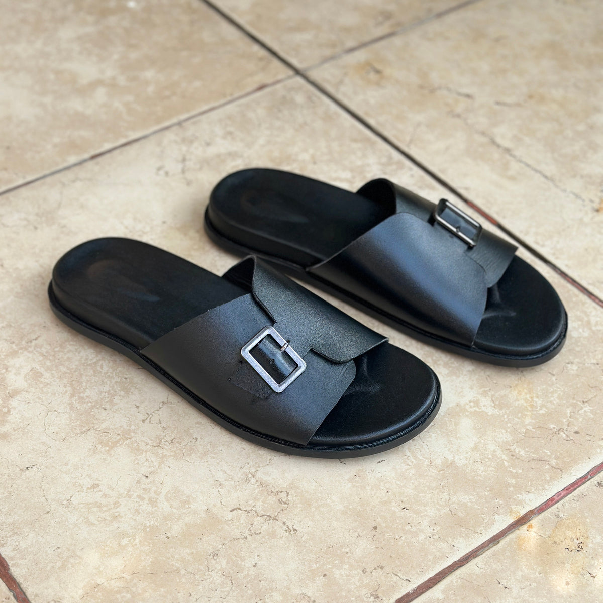 Pure Handmade Tarquiz Chappal SS-2827
