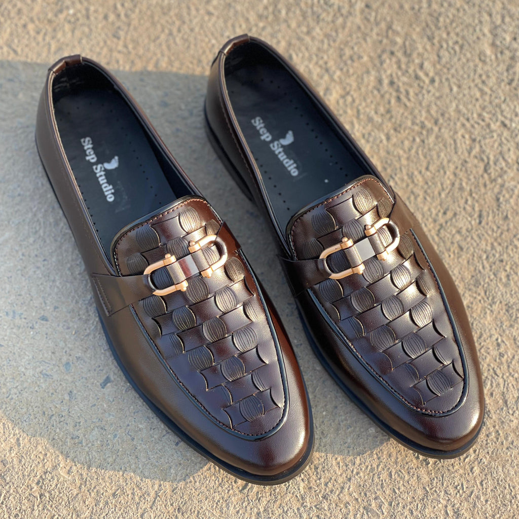 Best Karamo Brown Leather Shoes in Pakistan