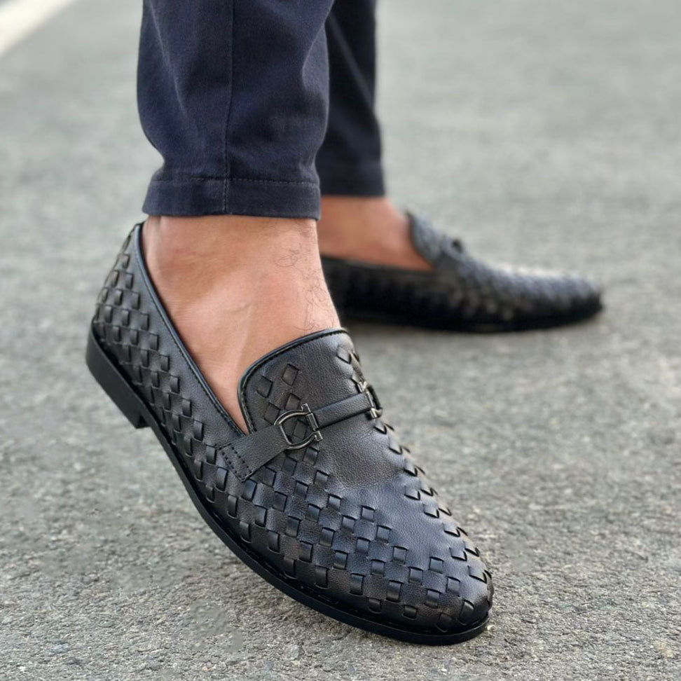 Best Handmade Corvia Black Shoes in Pakistan