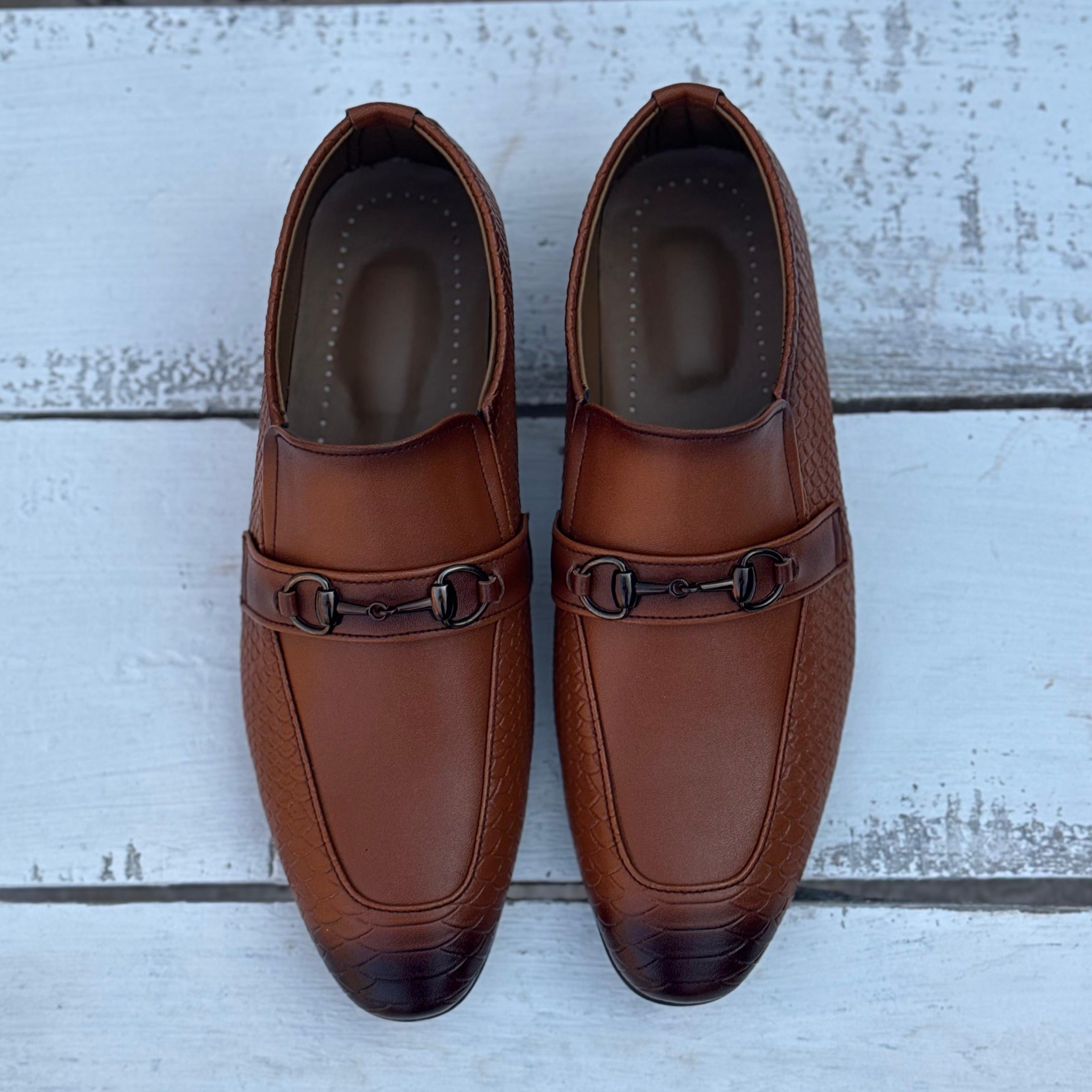 THE CALO BRN - 1104