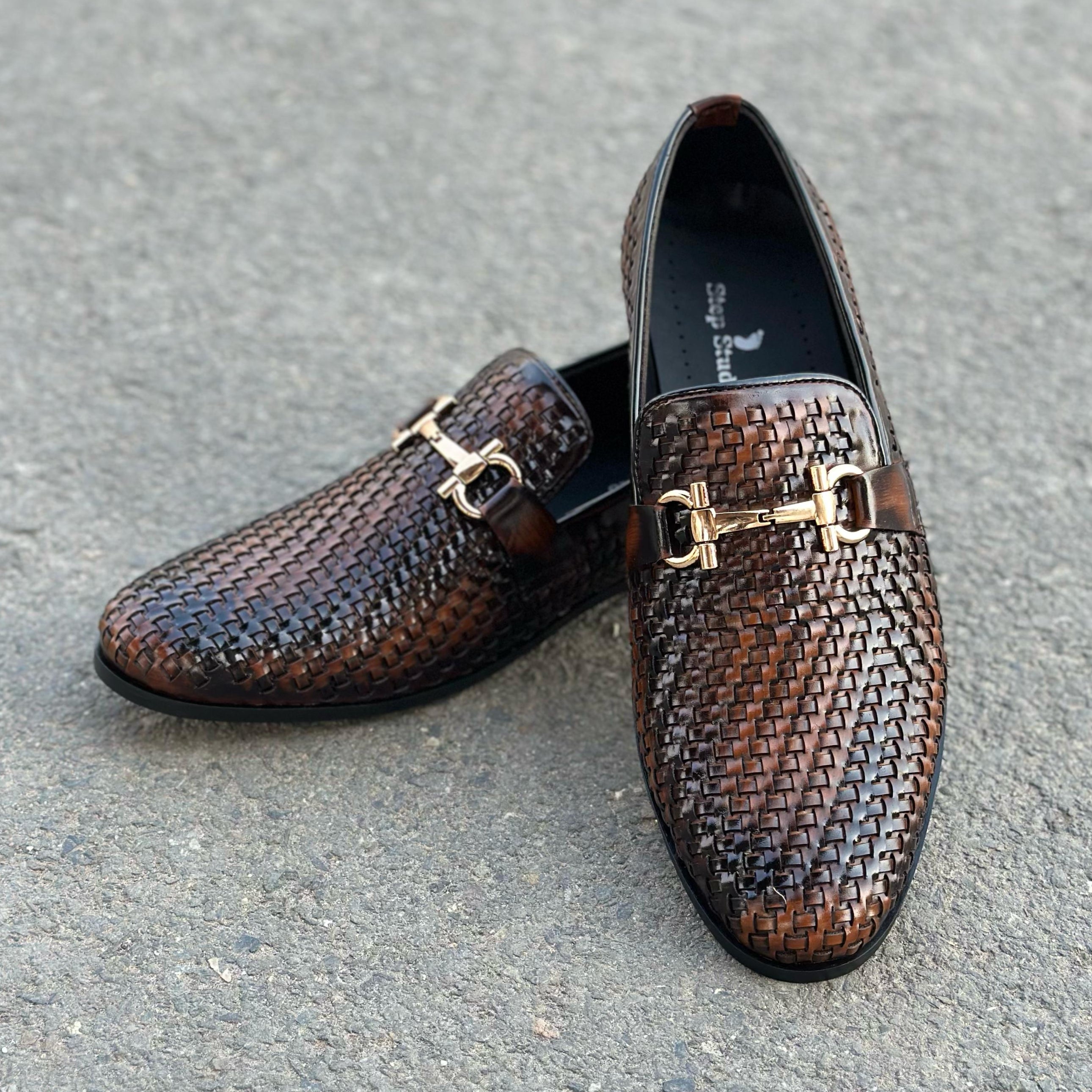 THE SHUFLE BROWN -2597