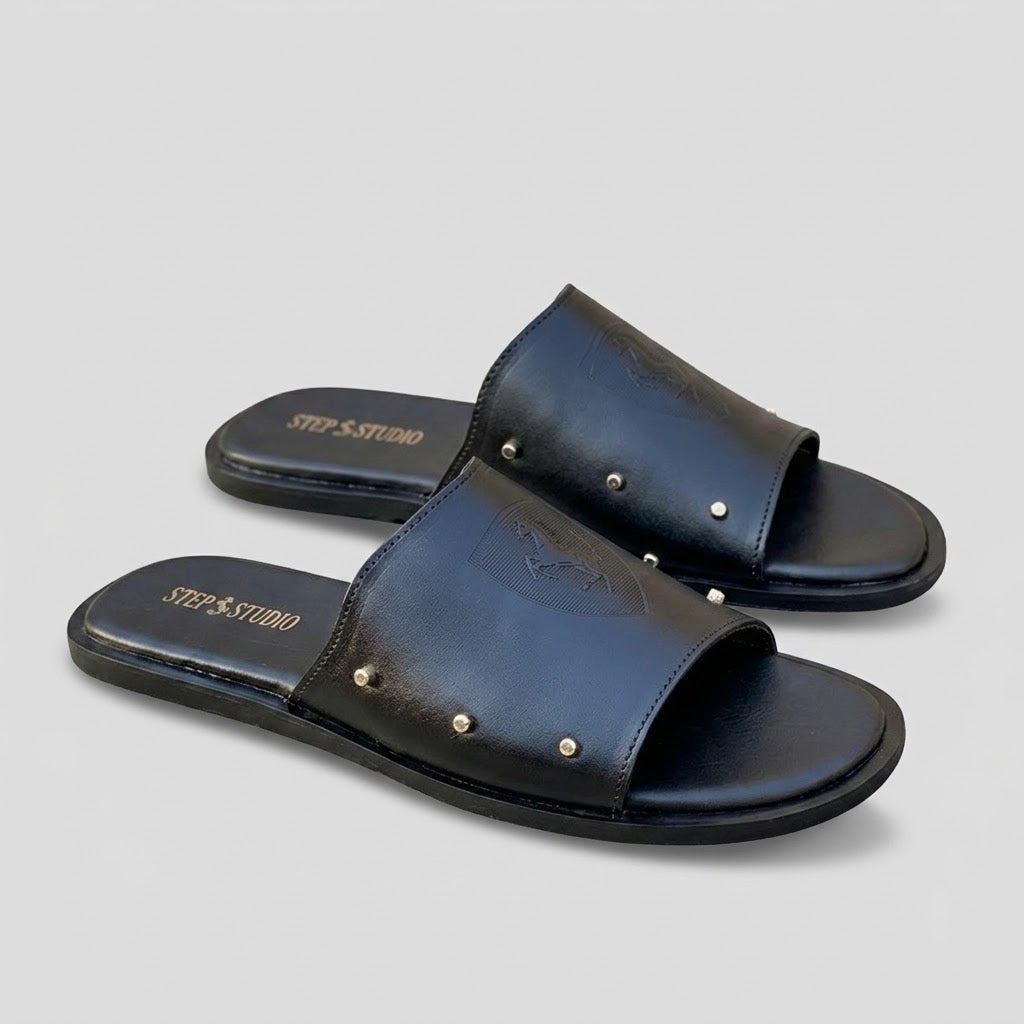 The Italian Black Leather Chappal SS-2051