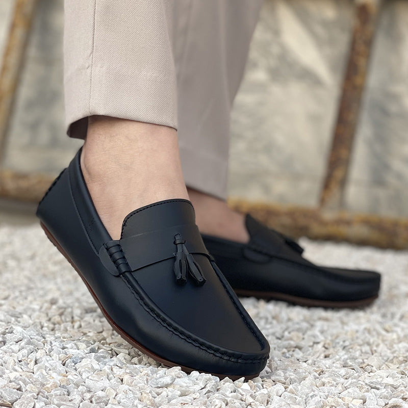 The New Tussle Black Loafers SS-2302 Black Main image